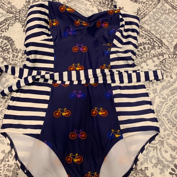 Anthropologie mermaid bicycle swimsuit - Picture 5 of 6